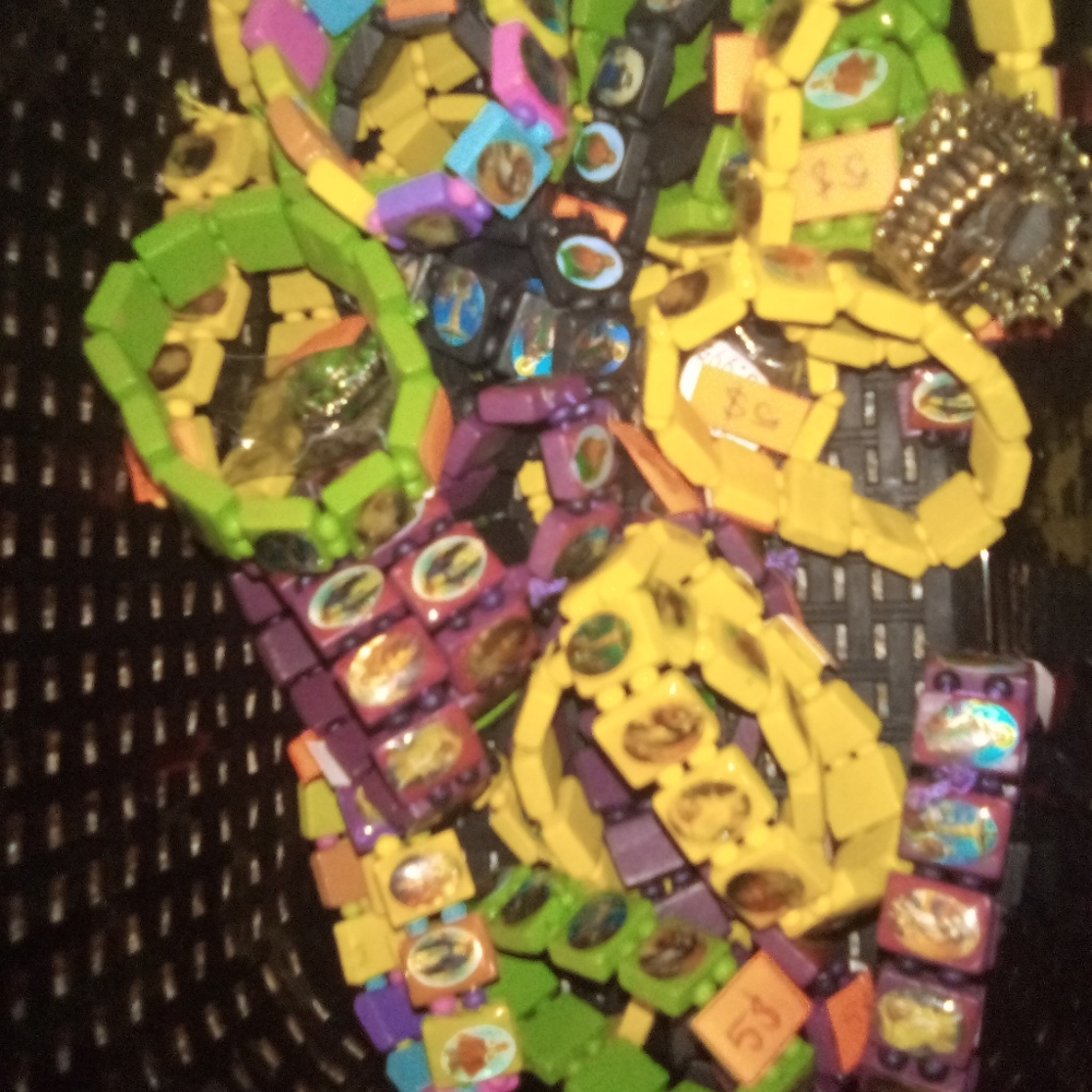 Accessories - Picture 14 of 16